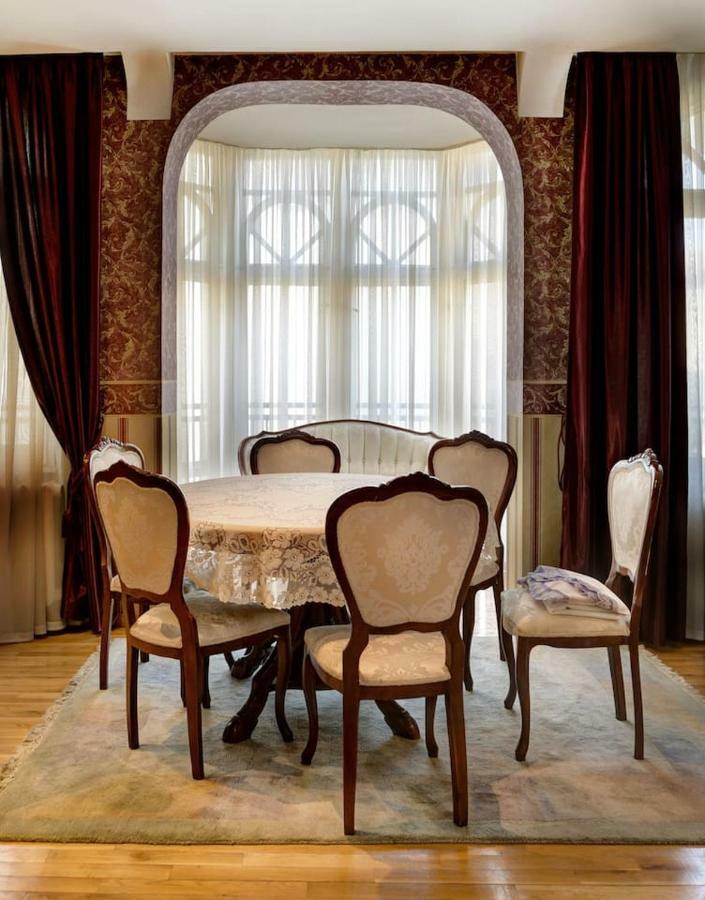 Aristocratic, Elegant, Designer Top Central Apartment Sofia Extérieur photo